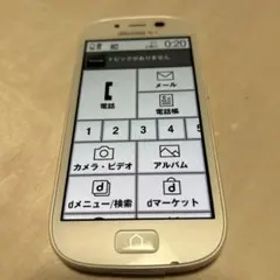 らくらくスマートフォン3 F-06F ホワイト C-34