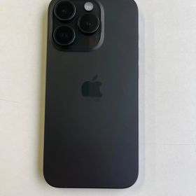 美品iPhone 15 Pro 256GB ブラックチタニウム バッテリー89% MTUC3J/A - 0315