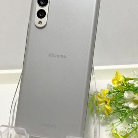 ドコモ SIMフリー ARROWS N F-51Cスマホ本体 ホワイト⭐️