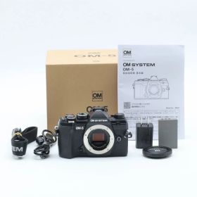 【ショット数11,144】OM SYSTEM OM-5 ボディ ブラック 小型軽量 防塵防滴 5軸手ブレ補正 旅行/登山撮影向け【中古】