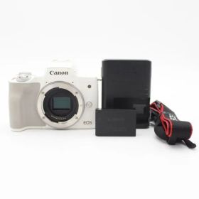 ショット数9000枚以下！■美品■ CANON ミラーレス一眼カメラ EOS Kiss M2 ボディ ホワイト KISSM2WH-BODY ♯91011