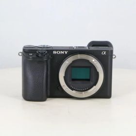 【中古】 (ソニー) SONY α6400 (ILCE-6400) ブラック ボディ【中古カメラ デジタル一眼】 ランク：B