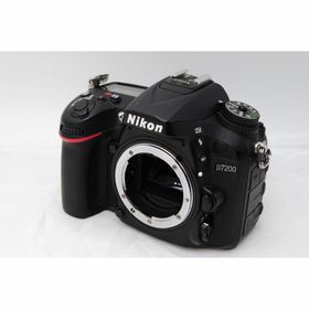 美品 ★ Nikon デジタル一眼レフカメラ D7200(デジタル一眼)