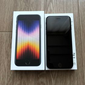 Apple iPhone SE (第3世代) ミッドナイト 128GB