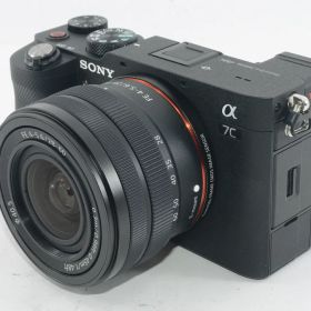 【中古】【外観特上級】ソニー フルサイズミラーレス一眼 α7C レンズキット ブラック ILCE-7CL B