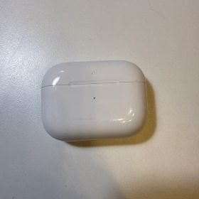 AirpodsPro本体（イヤホンなし、カバー付き） USB-Cモデル