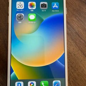 半日以内発送！iPhone 8 Plus 64GB SIMフリー