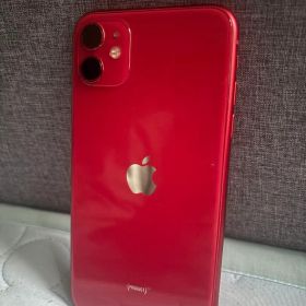 iPhone11赤SIMフリー 128GB 箱、ケーブル、USB電源コネクタ付き