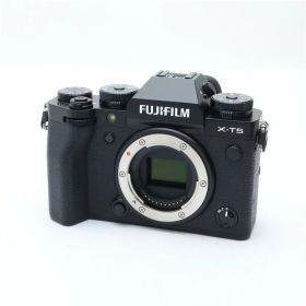 【中古】 《美品》 FUJIFILM X-T5 ボディ ブラック [ デジタルカメラ ]