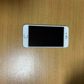 アイフォーン(iPhone)のアップル iPhone8 64GB シルバー SIMフリー(スマートフォン本体)