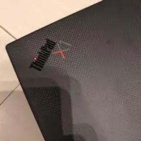 ThinkPad X1Carbon Gen10 OLED 2.8K有機EL