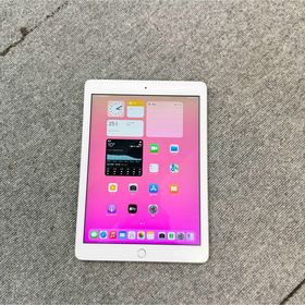 アイパッド(iPad)のiPad 第一6世代 32GB Wi-Fi + Cellular シルバー(タブレット)