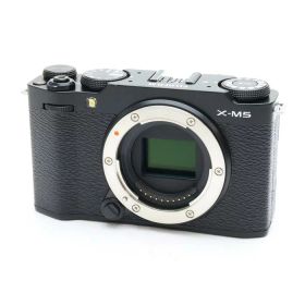 【中古】 《美品》 FUJIFILM X-M5 ボディ ブラック [ デジタルカメラ ]