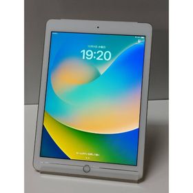 【SIMフリー】iPad 第5世代/A1823/32GB〈MPG42J/A〉(タブレット)