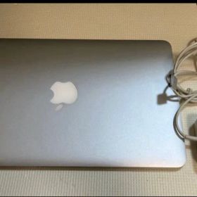 MacBookAir (11-inch)