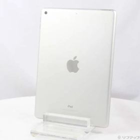 〔中古品〕 iPad 第6世代 128GB シルバー MR7K2J／A Wi-Fi【368】