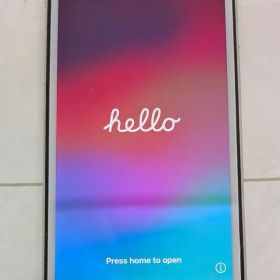 Apple iPhone SE(第2世代) ホワイト64GB