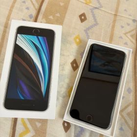 iPhone SE 第2世代