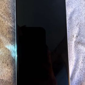 Apple iphone SE (第2世代) ホワイト 本体 64G 93%