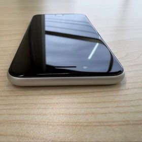 iPhone se2世代目64GB SIMフリー