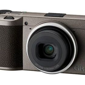 【新品】【即納】RICOH GR III Diary Edition [メタリックウォームグレー] コンパクト デジタルカメラ リコー 写真 機器