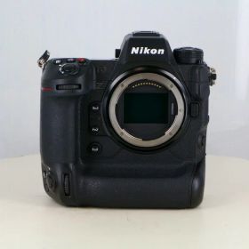 【中古】 (ニコン) Nikon Z 9 ボデイ【中古カメラ デジタル一眼】 ランク：AB