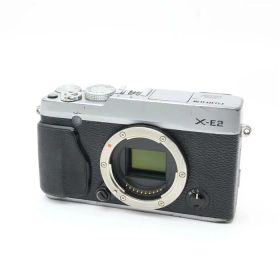 【中古】 《難有品》 FUJIFILM X-E2 ボディ シルバー [ デジタルカメラ ]
