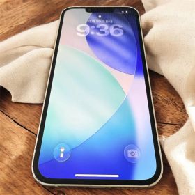 iPhone13 128GB スターライト SIMフリー