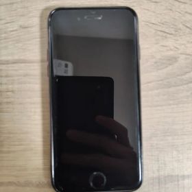 iPhone se 第3世代 ブラック 本体 バッテリー78%