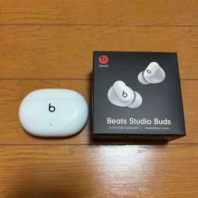 Beats Studio Buds ホワイト