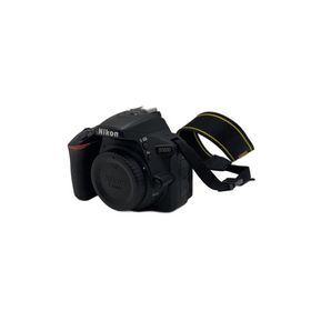 Nikon◆デジタル一眼カメラ D5600 ダブルズームキット