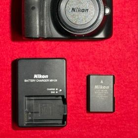 Nikon D3400 デジタル一眼レフカメラ 本体