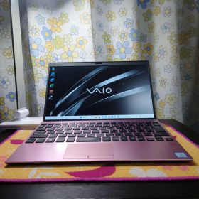 かわいいピンク♪小型軽量モデル！VAIO SX12！ノートパソコン！i3