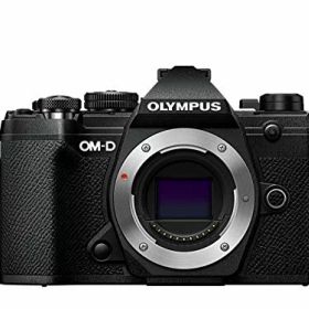 【中古】【非常に良い】OLYMPUS ミラーレス一眼カメラ OM-D E-M5 MarkIII ボディー ブラック