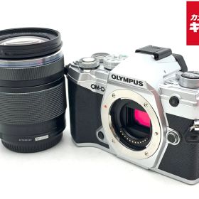 【中古】 【並品】 オリンパス OM-D E-M5 MarkIII 14-150mm II レンズキット シルバー 【ミラーレス一眼】 【6ヶ月保証】
