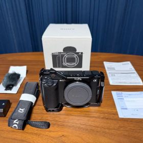 SONY ZV-E1 VLOGCAM ブラック ケージ付 ミラーレス一眼カメラ