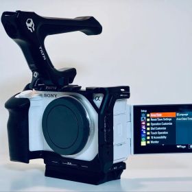 SONY ZV-E1 with 22 Languages! ほぼ新品です ソニー