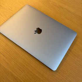 MacBook Air 13インチ(M1,2020)A2337