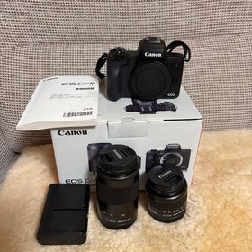 キヤノン(Canon)のキャノンCanon EOS Kiss M ミラーレスカメラ ダブルレンズキット(ミラーレス一眼)