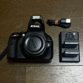 Nikon D5200 デジタル一眼レフカメラ