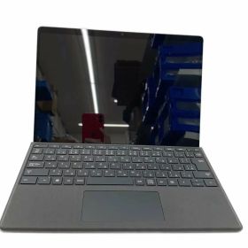 【中古】Microsoft◆タブレットPC Surface Pro 8 8PQ-00010/Corei5第11/8GB/SSD256GB/202【パソコン】