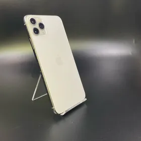 Apple iPhone 11 Pro Max 新品¥63,612 中古¥20,500 | 新品・中古の