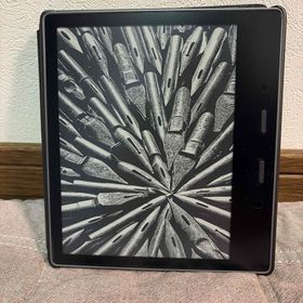 アマゾン(Amazon)のAmazon Kindle Oasis 本体 第10世代 32GB カバー付き(電子ブックリーダー)