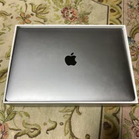 Apple MacBook Air 2019 中古¥22,980 | 新品・中古のネット最安値