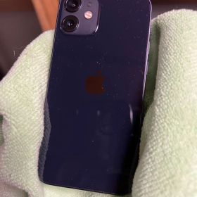 Apple iPhone 12 mini ブラック 64GB