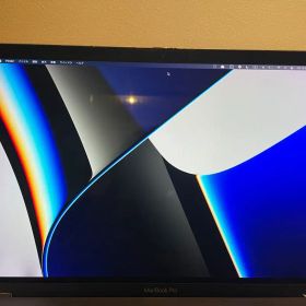 MacBook Pro 2017 8GB 256GB