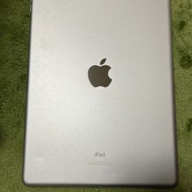 iPad 第8世代 10.2インチ 128GB