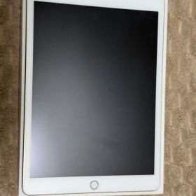 Apple iPad 第7世代 32GB ゴールド 10.2インチ