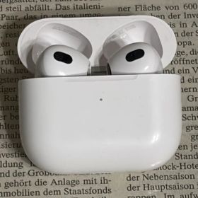 AirPods 第3世代 Apple ジャンク品