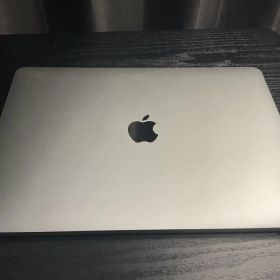 MacBook Pro 2017年JIS配列キーボード 250GB